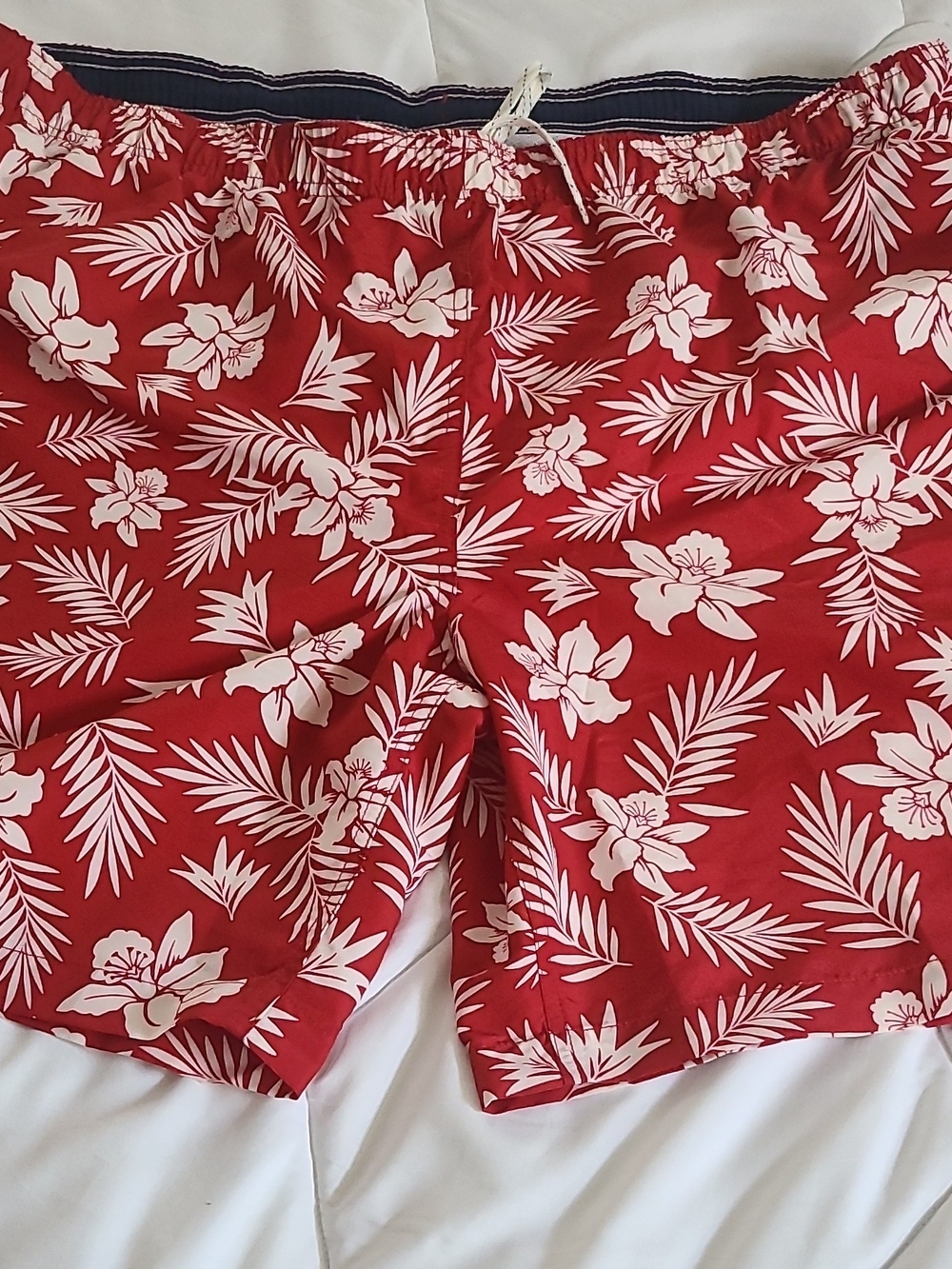 Lands' End Men's Swim Shorts Size 44-46 Red/White Floral Hawaiian Mesh Lined